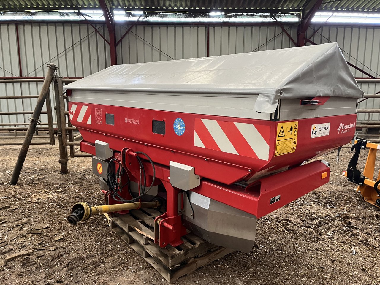 Düngerstreuer tip Kverneland Exacta TL, Gebrauchtmaschine in VERT TOULON (Poză 2)