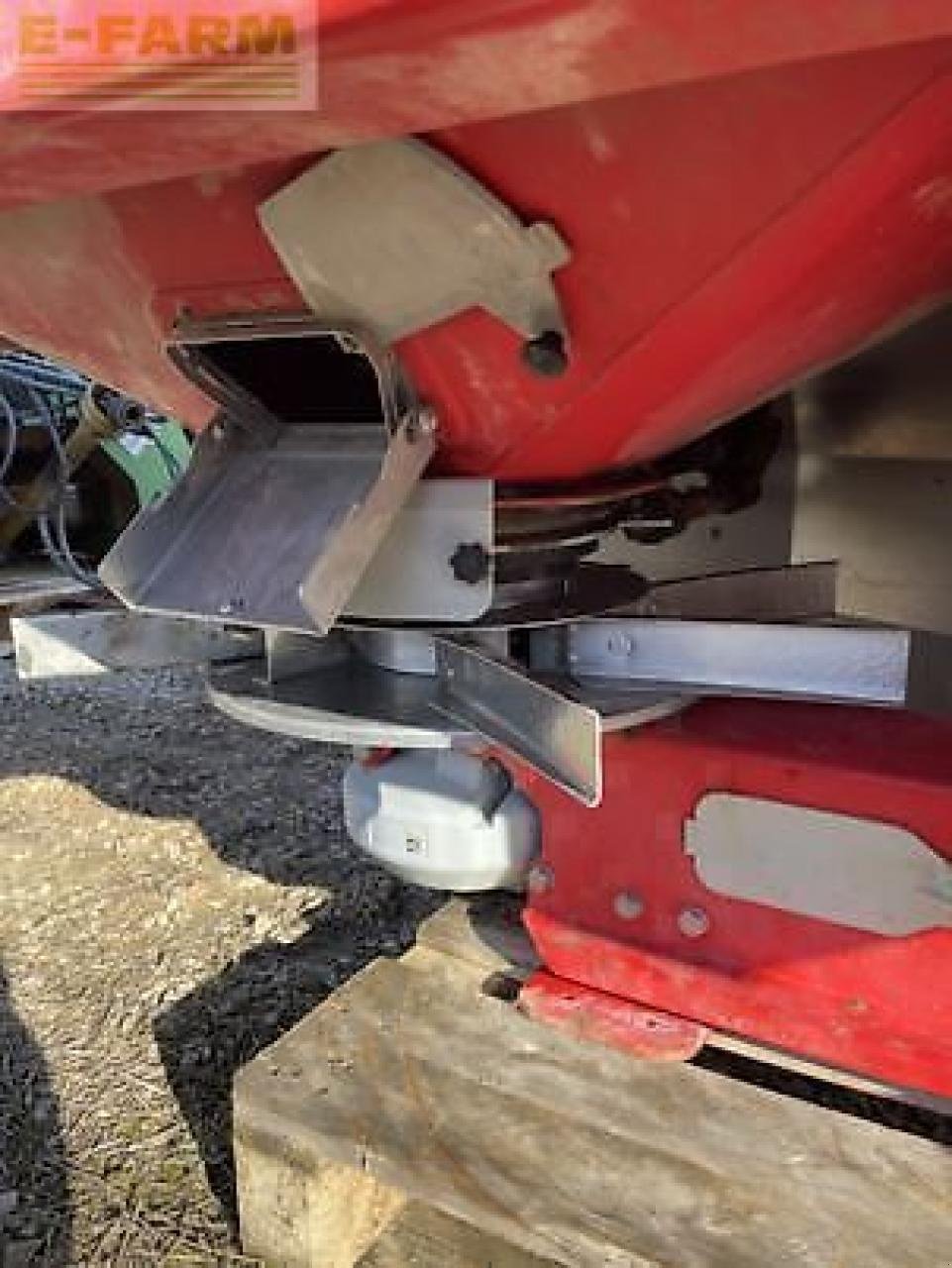 Düngerstreuer tip Kverneland exacta tl, Gebrauchtmaschine in MONFERRAN (Poză 12)