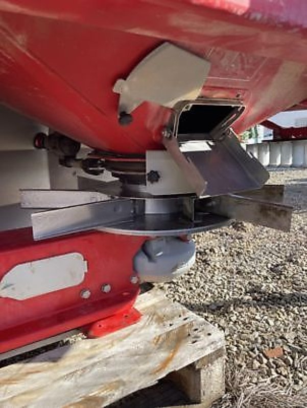 Düngerstreuer des Typs Kverneland EXACTA TL, Gebrauchtmaschine in Revel (Bild 13)