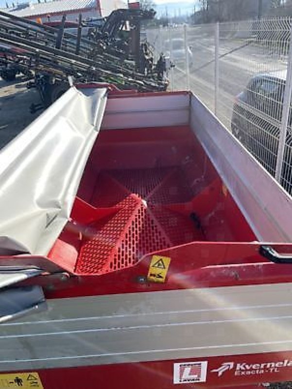 Düngerstreuer des Typs Kverneland EXACTA TL, Gebrauchtmaschine in Revel (Bild 8)