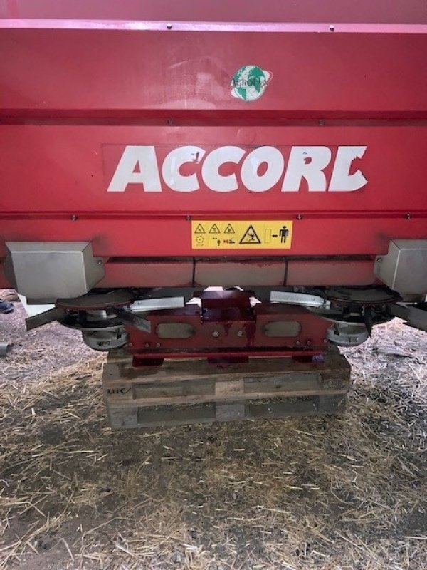 Düngerstreuer des Typs Kverneland Exacta-TL, Gebrauchtmaschine in Stenstrup (Bild 3)