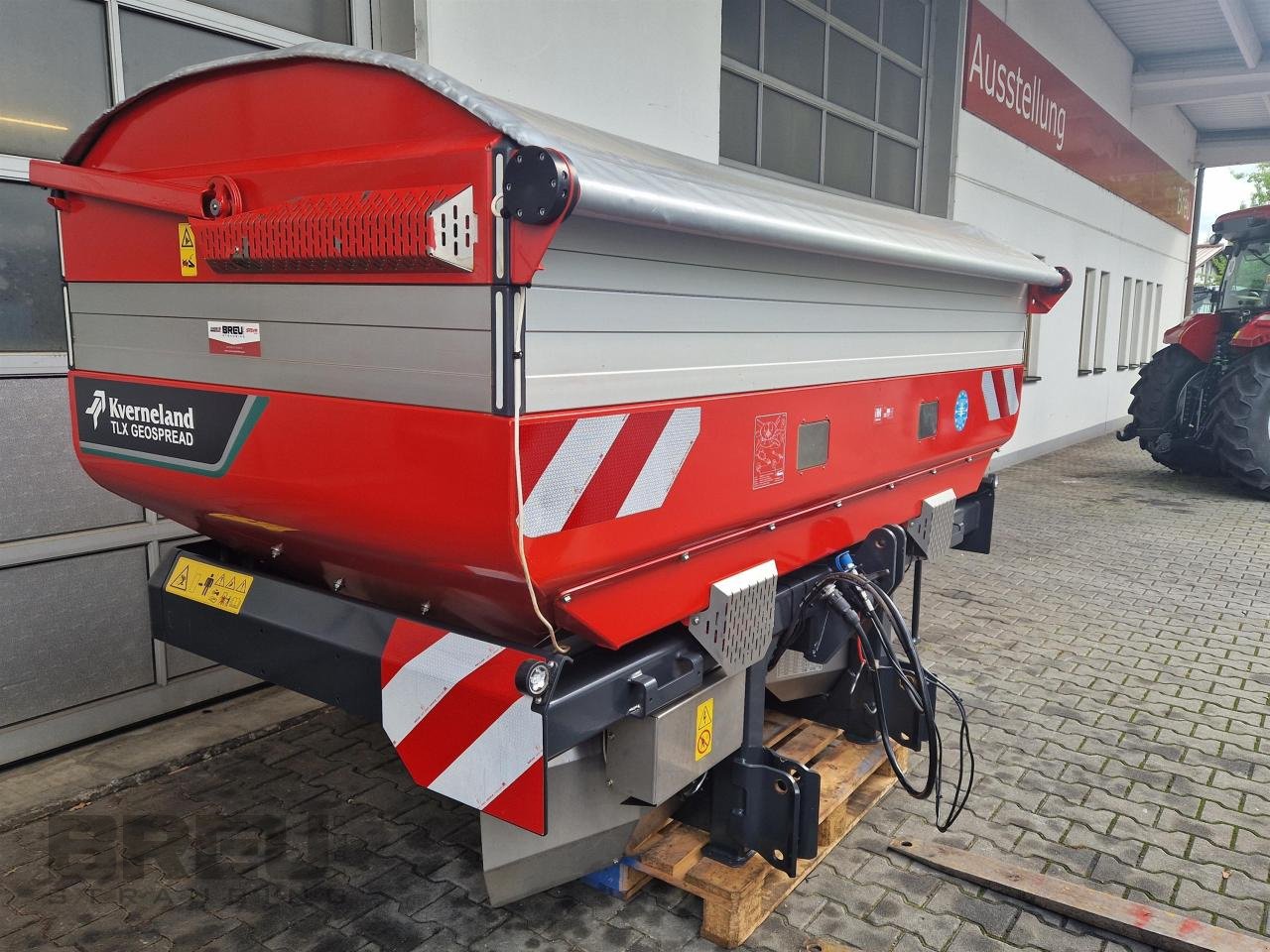 Düngerstreuer des Typs Kverneland Exacta TLX 1875 GEO S, Gebrauchtmaschine in Straubing (Bild 4)