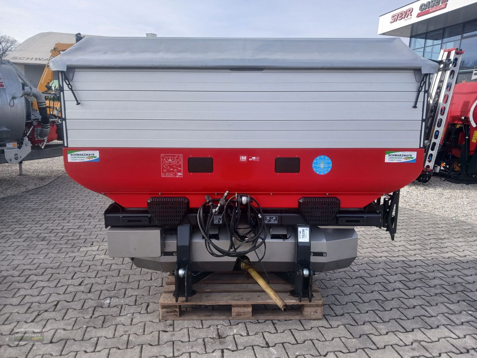 Düngerstreuer des Typs Kverneland Geospread 1300 G3 Exacta CL, Gebrauchtmaschine in Aurolzmünster (Bild 8)