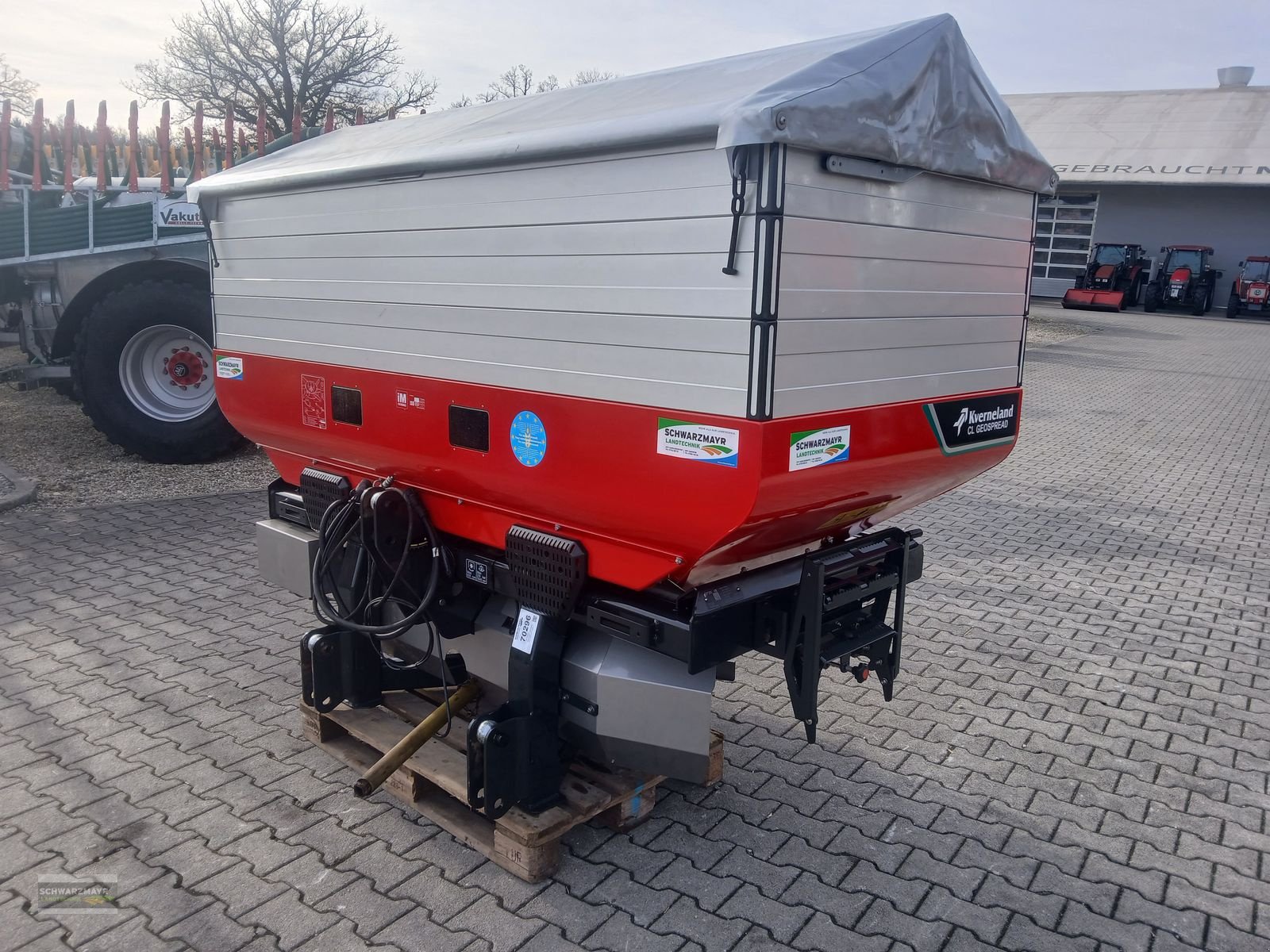 Düngerstreuer des Typs Kverneland Geospread 1300 G3 Exacta CL, Gebrauchtmaschine in Aurolzmünster (Bild 2)