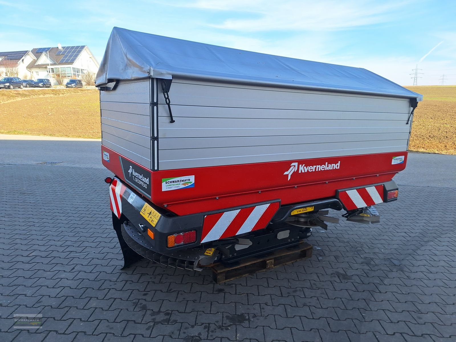 Düngerstreuer des Typs Kverneland Geospread 1500 G3, Neumaschine in Aurolzmünster (Bild 5)