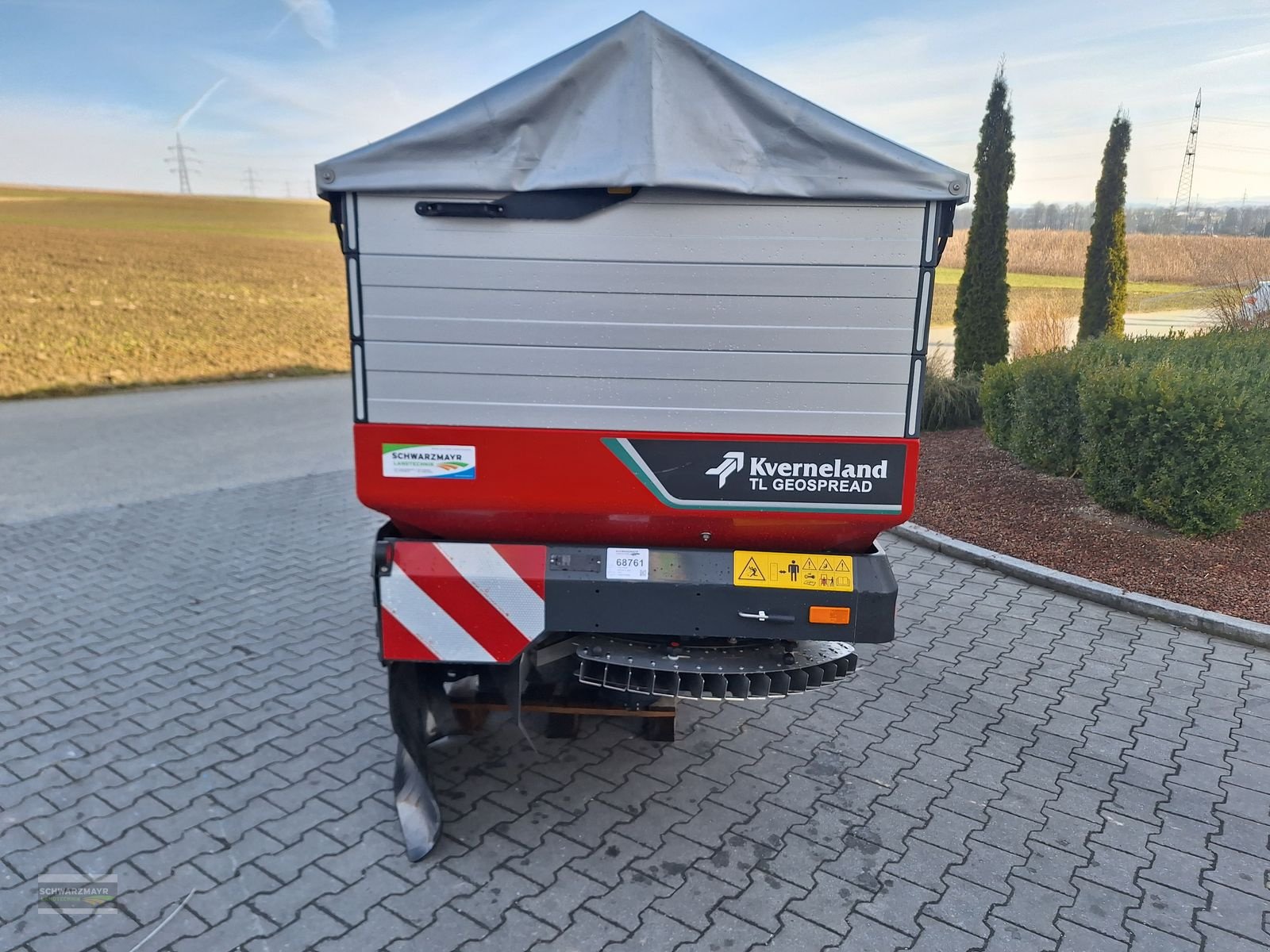 Düngerstreuer des Typs Kverneland Geospread 1500 G3, Neumaschine in Aurolzmünster (Bild 7)