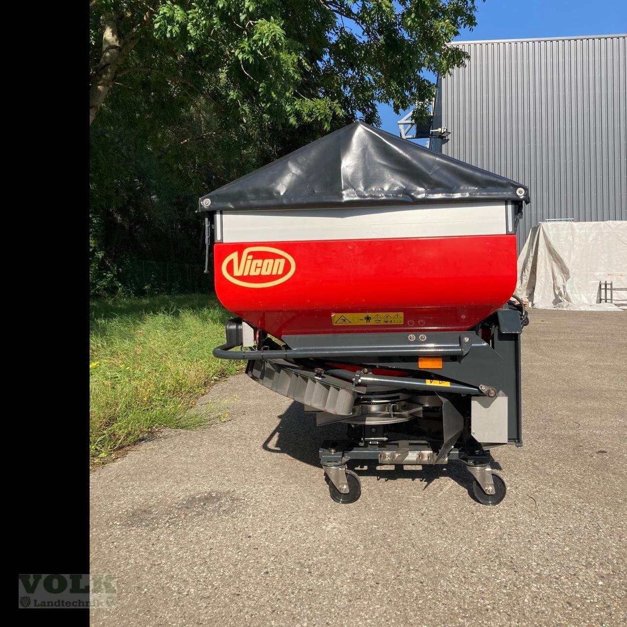 Düngerstreuer des Typs Kverneland RO-M EW 1100, Neumaschine in Friedberg-Derching (Bild 3)