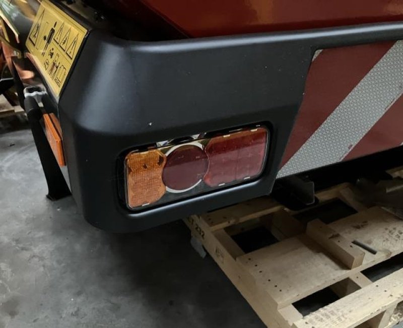 Düngerstreuer des Typs Kverneland TL3900 GEO, Gebrauchtmaschine in Middelfart (Bild 8)