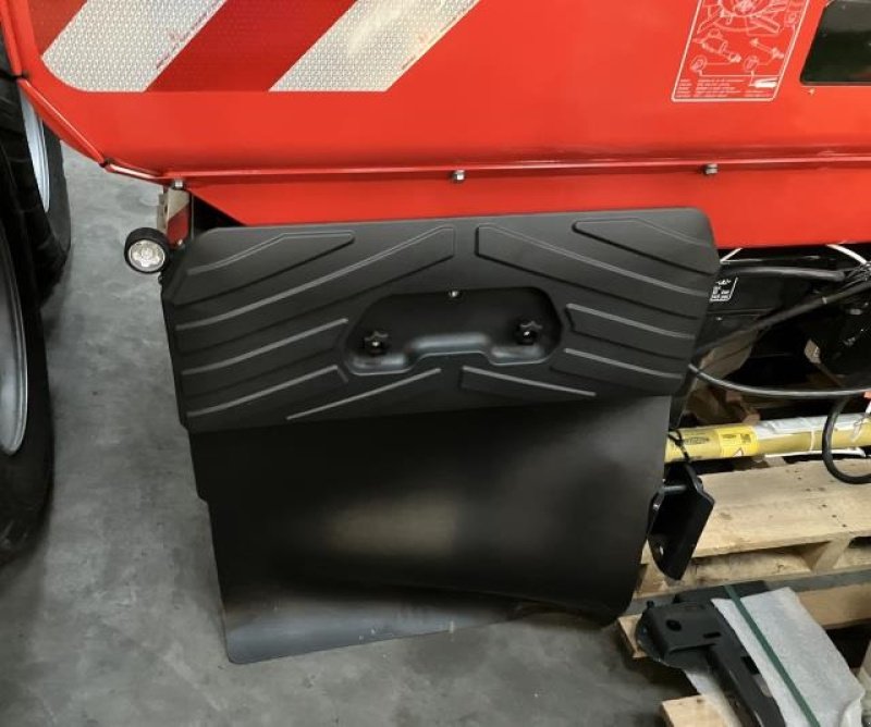 Düngerstreuer des Typs Kverneland TL3900 GEO, Gebrauchtmaschine in Middelfart (Bild 5)