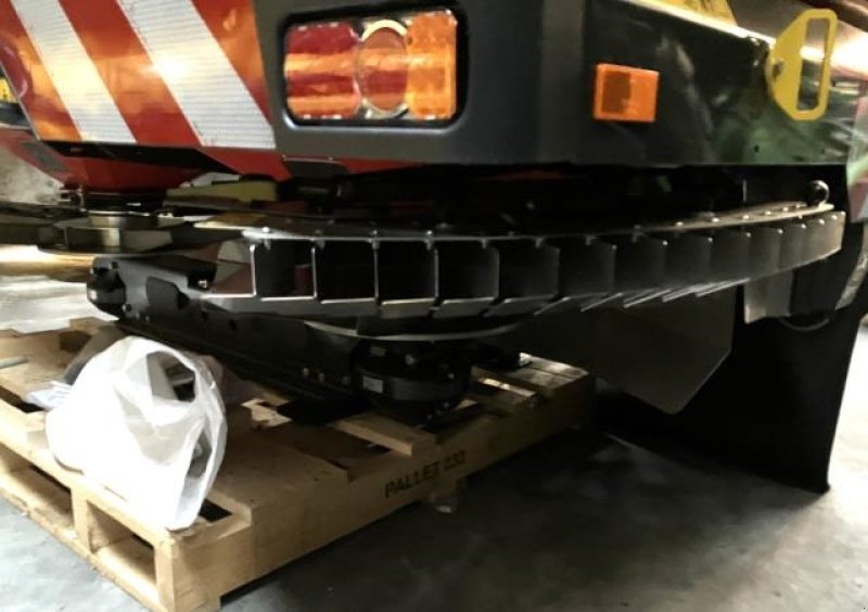 Düngerstreuer des Typs Kverneland TL3900 GEO, Gebrauchtmaschine in Middelfart (Bild 9)