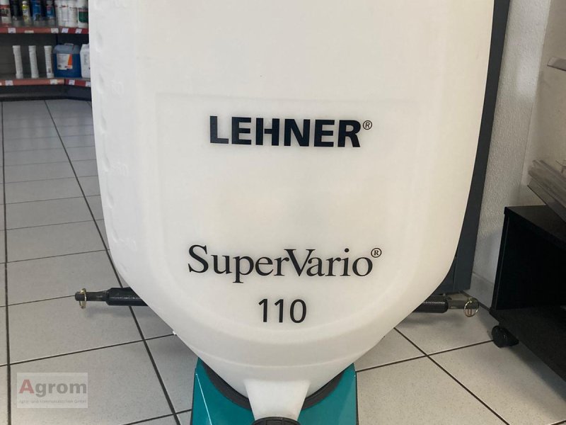 Düngerstreuer des Typs Lehner Super Vario 110, Neumaschine in Münsingen (Bild 1)