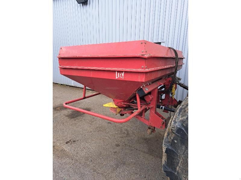Düngerstreuer typu Lely CENTER LINER SL, Gebrauchtmaschine w PLUMELEC (Zdjęcie 1)