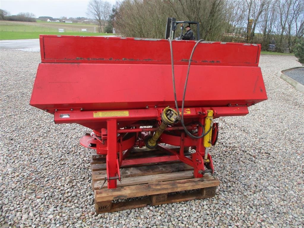 Düngerstreuer des Typs Lely Centerline CL 2400 Med hydraulisk tilt til kantspredning, Gebrauchtmaschine in Lintrup (Bild 6)