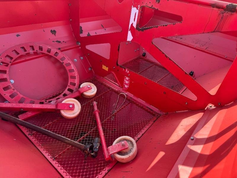 Düngerstreuer of the type Lely CENTERLINER, Gebrauchtmaschine in Wargnies Le Grand (Picture 5)