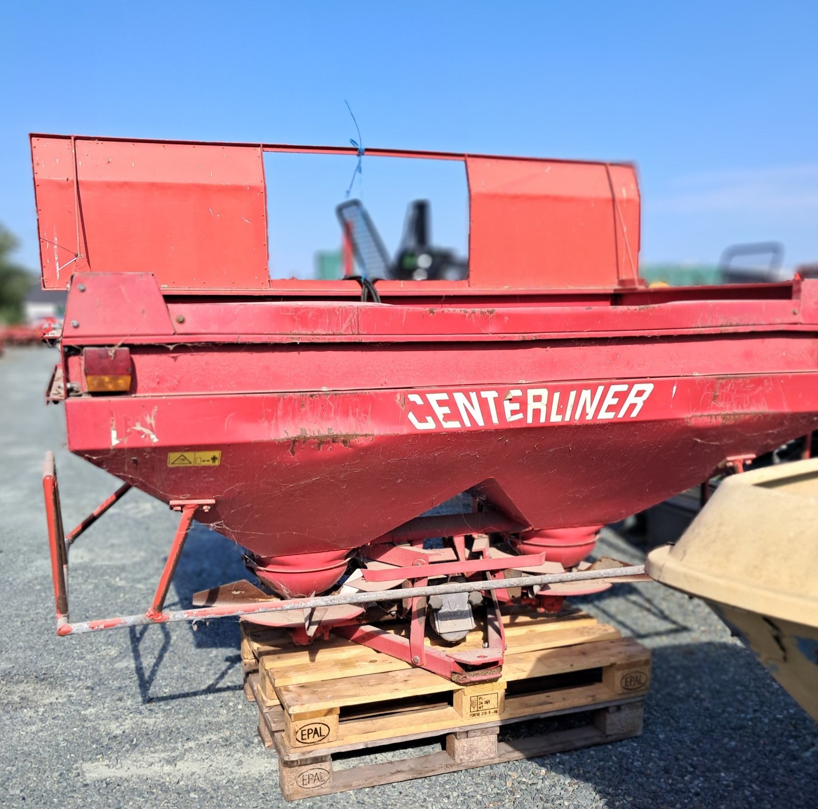 Düngerstreuer of the type Lely Zweischeibenstreuer, Gebrauchtmaschine in Strem (Picture 1)