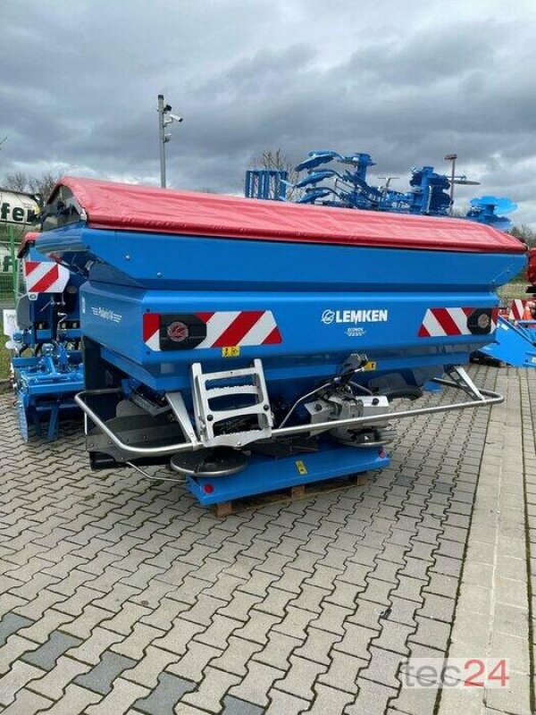 Düngerstreuer des Typs Lemken Polaris 14/3000, Neumaschine in Gundersheim (Bild 1)