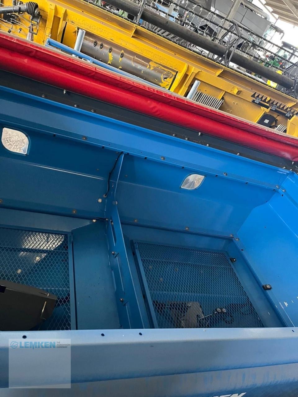 Düngerstreuer of the type Lemken Polaris 16/3200 SpeedControl, Gebrauchtmaschine in Kruft (Picture 4)