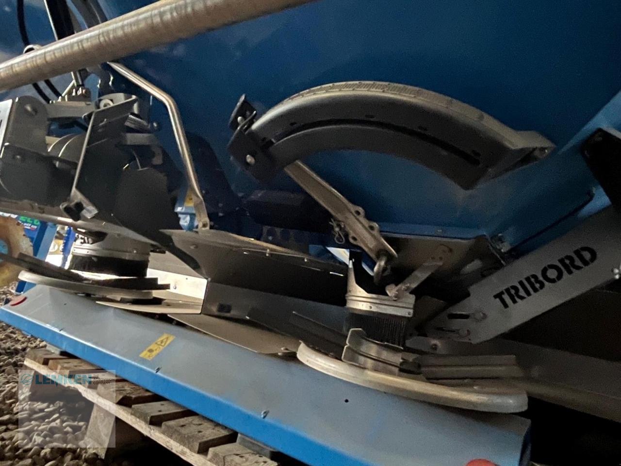 Düngerstreuer of the type Lemken Polaris 16/3200 SpeedControl, Gebrauchtmaschine in Kruft (Picture 7)