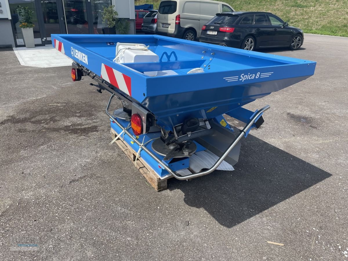 Düngerstreuer des Typs Lemken Spica 8/900, Neumaschine in Niederkappel (Bild 2)