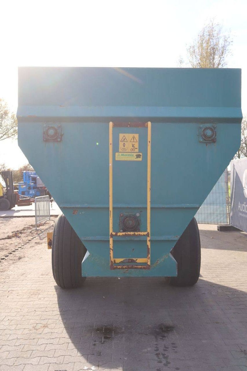 Düngerstreuer of the type Marmix UNI 13, Gebrauchtmaschine in Antwerpen (Picture 5)