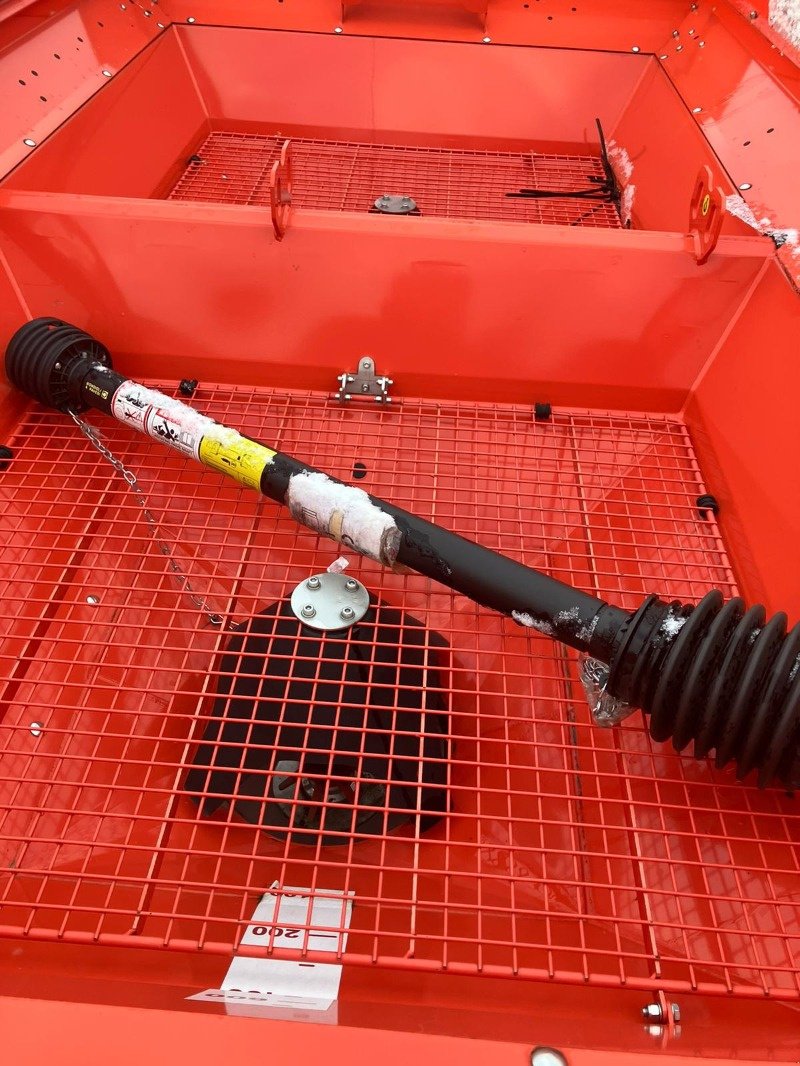 Düngerstreuer des Typs Maschio PRIMO EW 320, Neumaschine in Mrągowo (Bild 4)