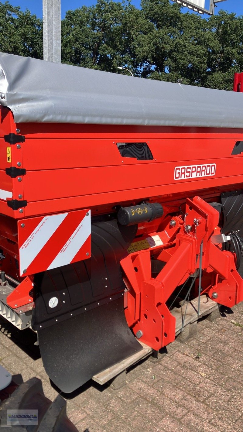 Düngerstreuer des Typs Maschio PRIMO EW ISOTRONIC, Neumaschine in Filsum (Bild 2)