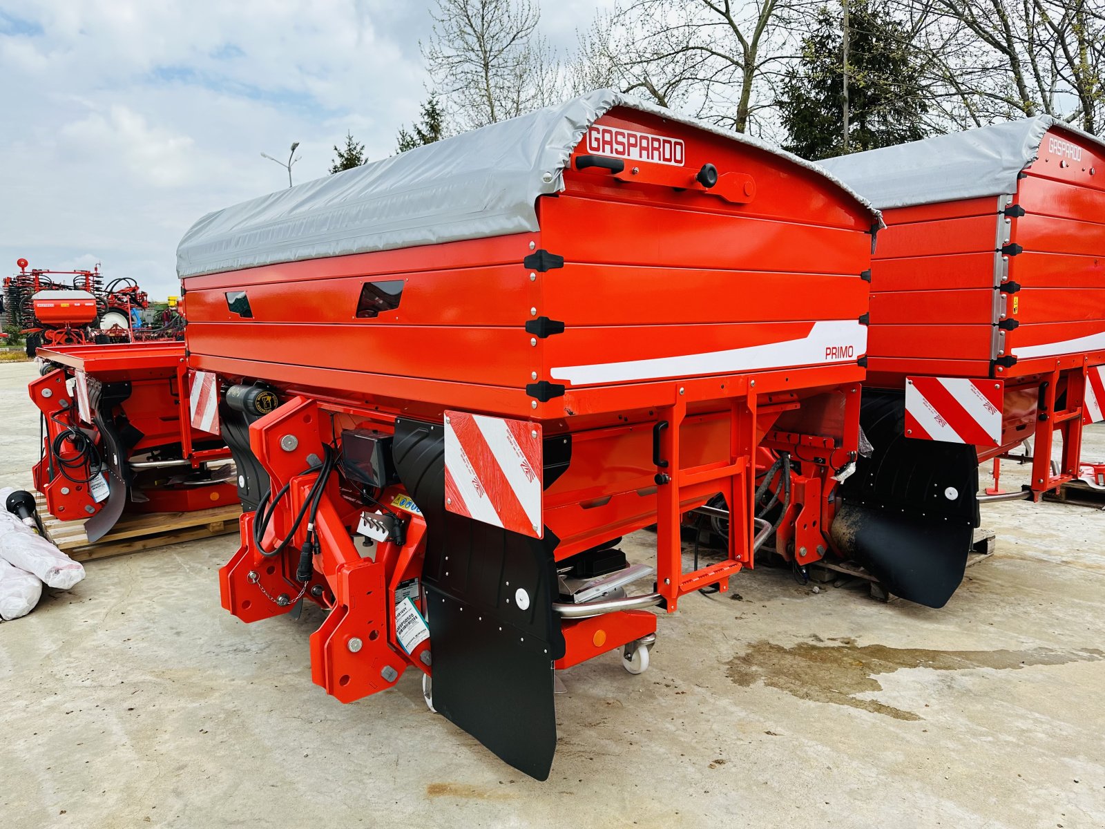 Düngerstreuer tip Maschio PRIMO EW ISOTRONIC, Neumaschine in Dolna Oriahovica (Poză 1)