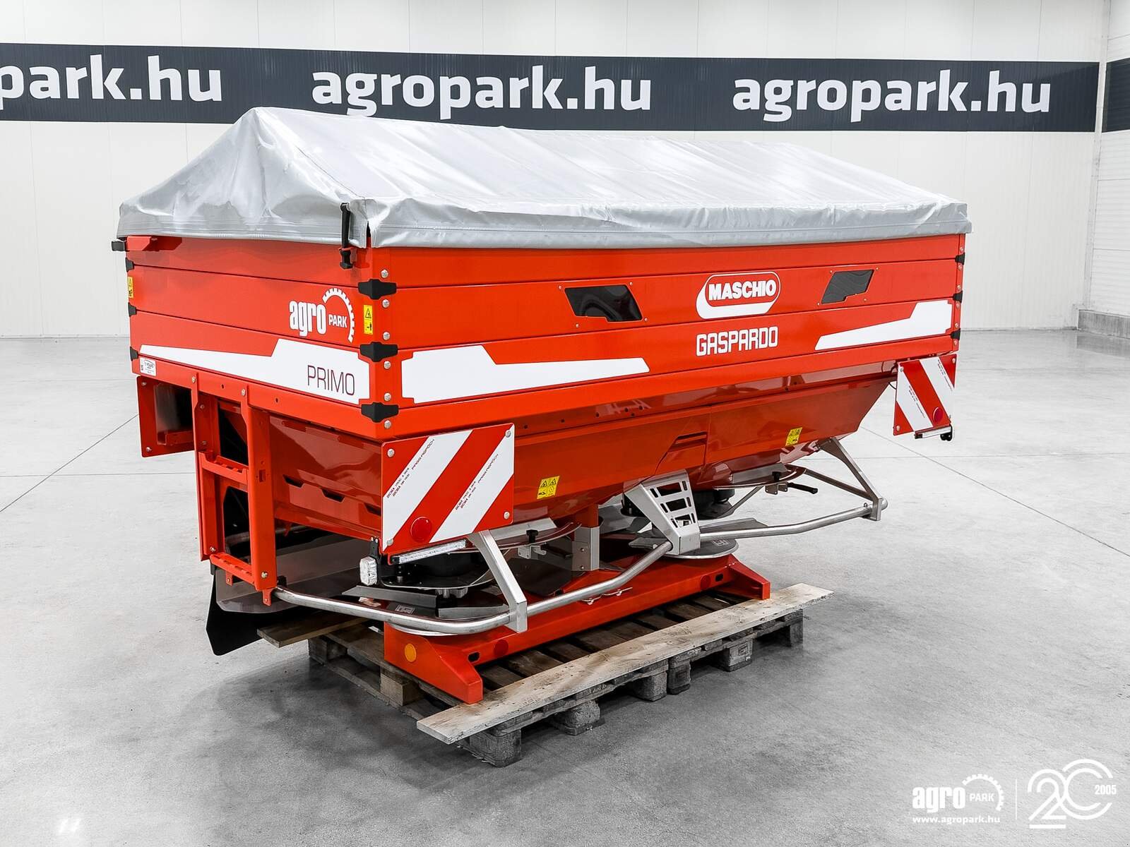 Düngerstreuer типа Maschio Primo EW332 3210 liter, 12-36 m fertilizer spreader, Gebrauchtmaschine в Csengele (Фотография 2)