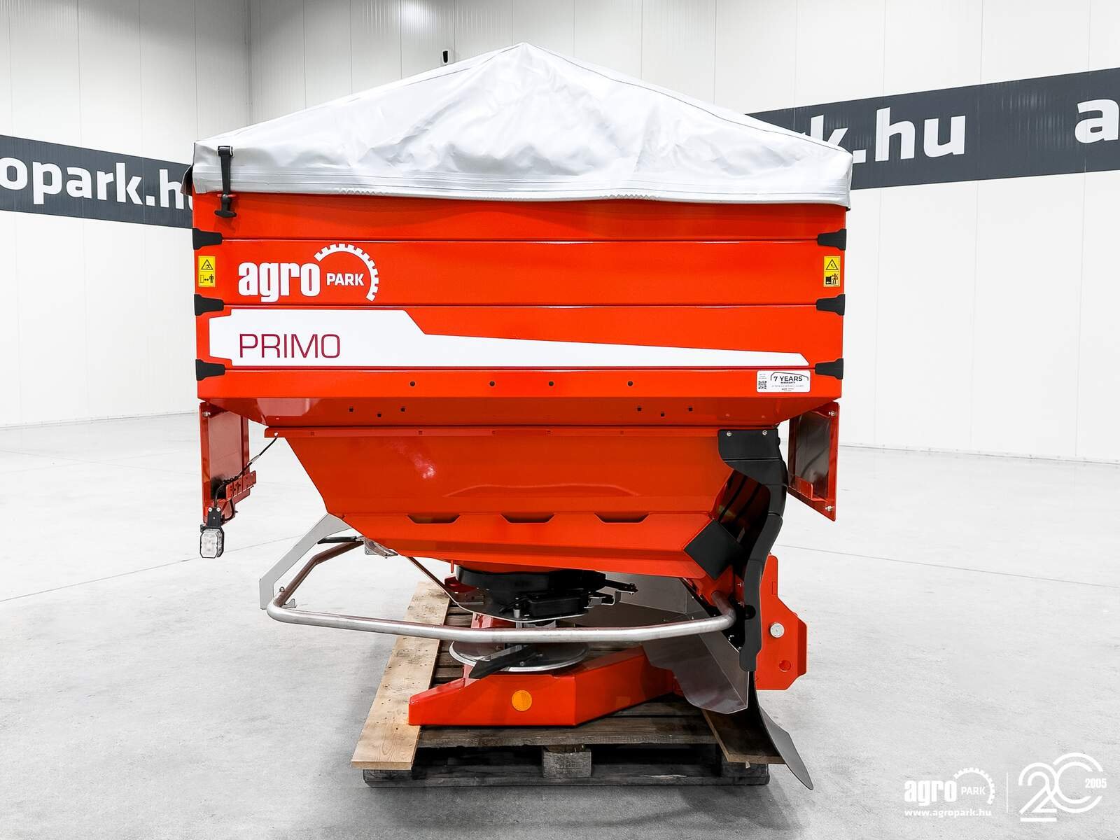 Düngerstreuer типа Maschio Primo EW332 3210 liter, 12-36 m fertilizer spreader, Gebrauchtmaschine в Csengele (Фотография 5)