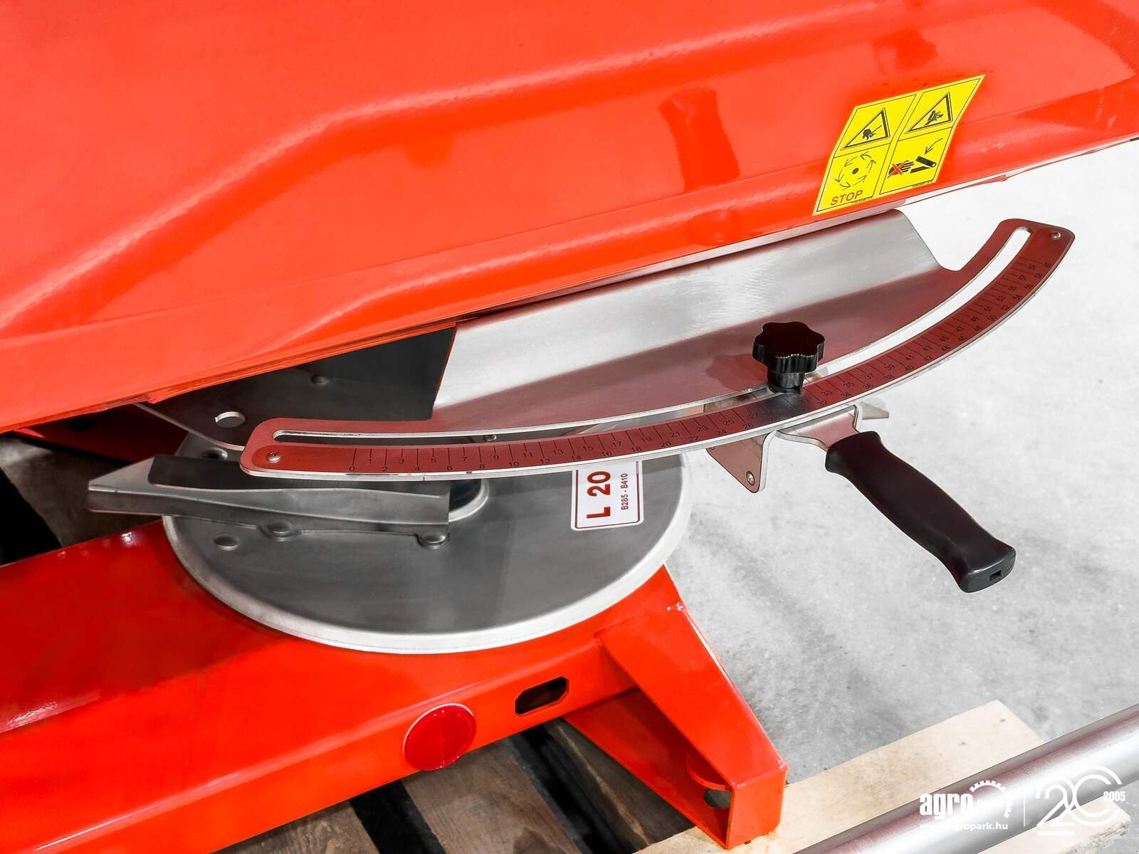 Düngerstreuer типа Maschio Primo EW332 3210 liter, 12-36 m fertilizer spreader, Gebrauchtmaschine в Csengele (Фотография 14)