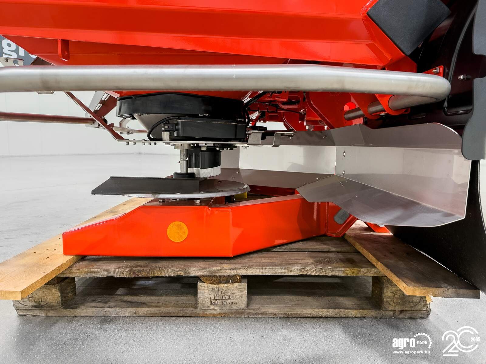 Düngerstreuer типа Maschio Primo EW332 3210 liter, 12-36 m fertilizer spreader, Gebrauchtmaschine в Csengele (Фотография 20)