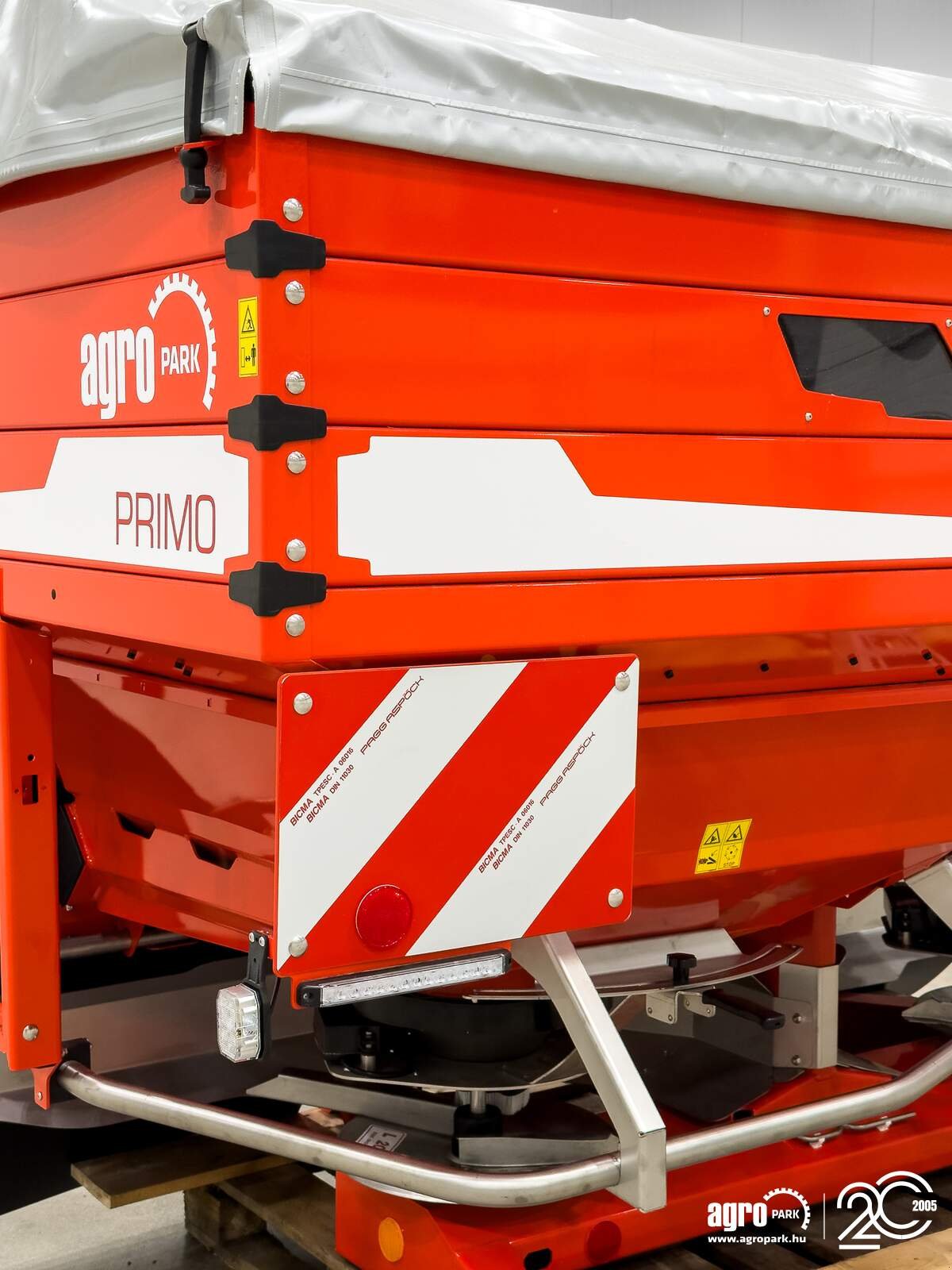 Düngerstreuer типа Maschio Primo EW332 3210 liter, 12-36 m fertilizer spreader, Gebrauchtmaschine в Csengele (Фотография 26)