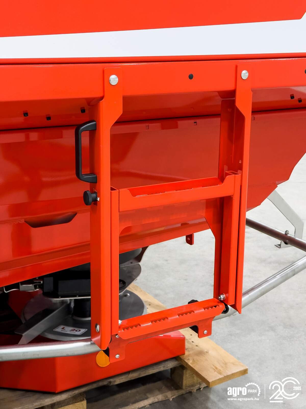 Düngerstreuer типа Maschio Primo EW332 3210 liter, 12-36 m fertilizer spreader, Gebrauchtmaschine в Csengele (Фотография 27)