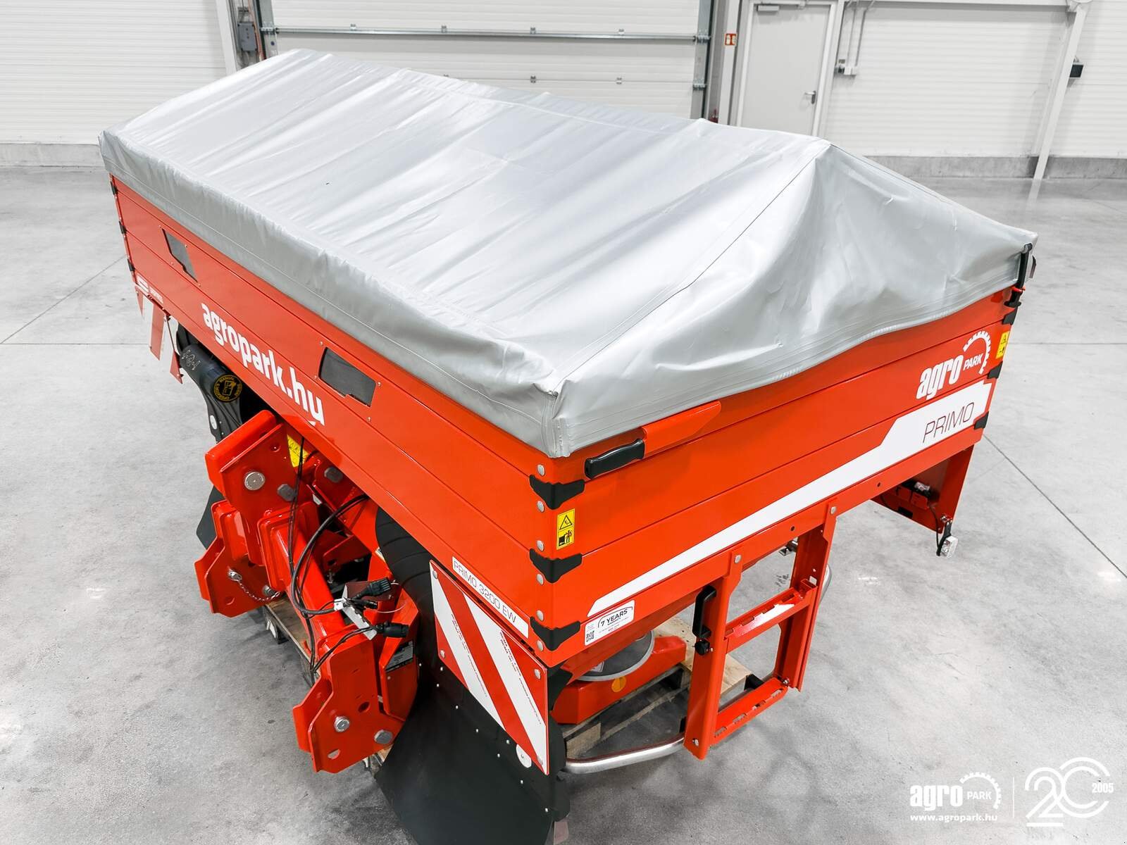 Düngerstreuer типа Maschio Primo EW332 3210 liter, 12-36 m fertilizer spreader, Gebrauchtmaschine в Csengele (Фотография 29)