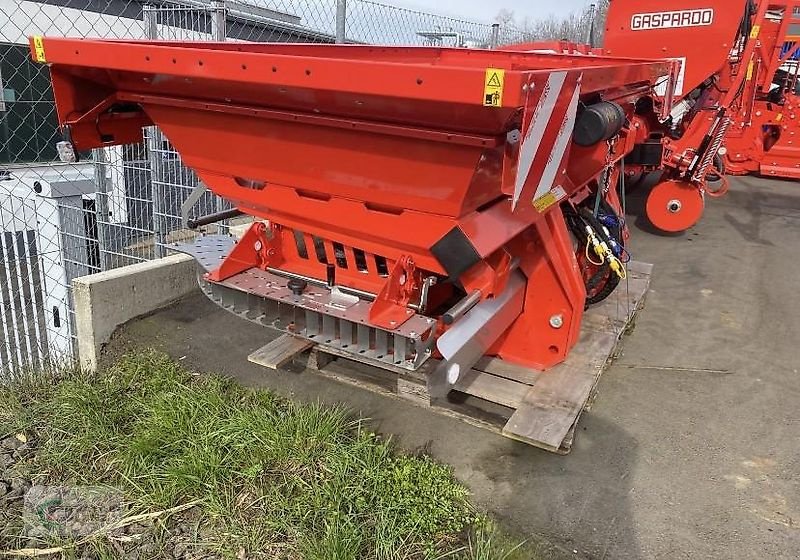 Düngerstreuer типа Maschio Primo M3 Düngerstreuer mit Grenzstreueinrichtung NEU Sonderpreis, Neumaschine в Rittersdorf (Фотография 1)