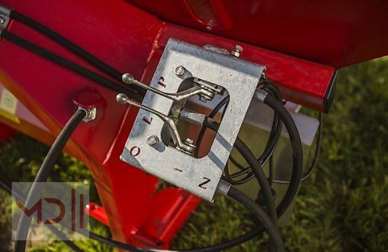 Düngerstreuer des Typs MD Landmaschinen MD WP Düngerstreuer 600 kg - 1200 kg JUNIOR II, Neumaschine in Zeven (Bild 5)