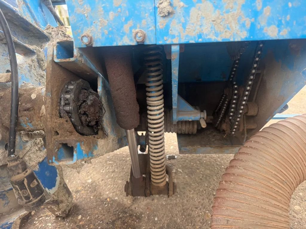 Düngerstreuer Türe ait Monosem Fronttank Kunstmest tank Front tank, Gebrauchtmaschine içinde Ruinerwold (resim 7)