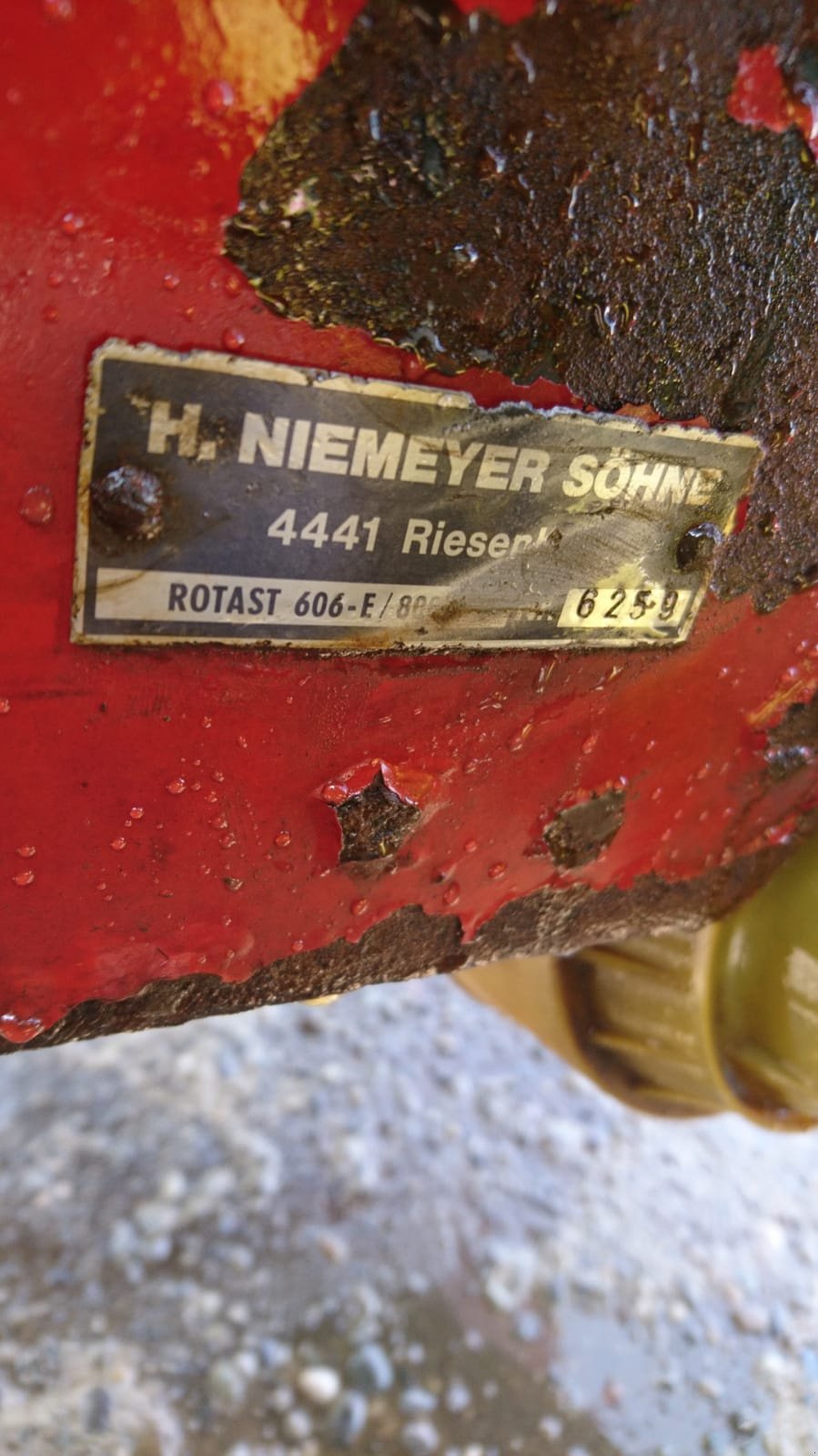 Düngerstreuer of the type Niemeyer Rotast 606-E, Gebrauchtmaschine in Schnaitsee (Picture 3)