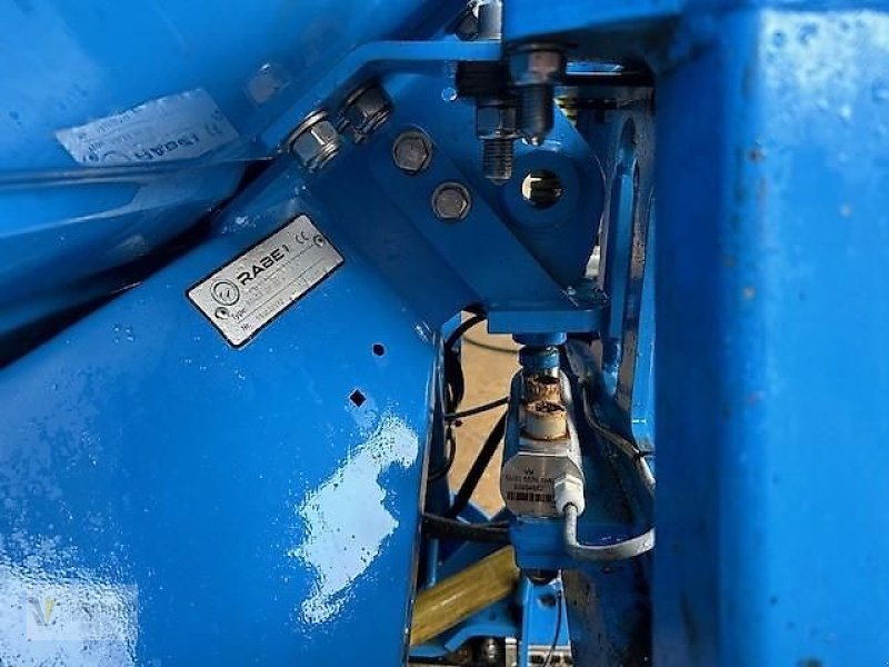 Düngerstreuer des Typs Rabe Adler DX 30, Gebrauchtmaschine in Colmar-Berg (Bild 10)
