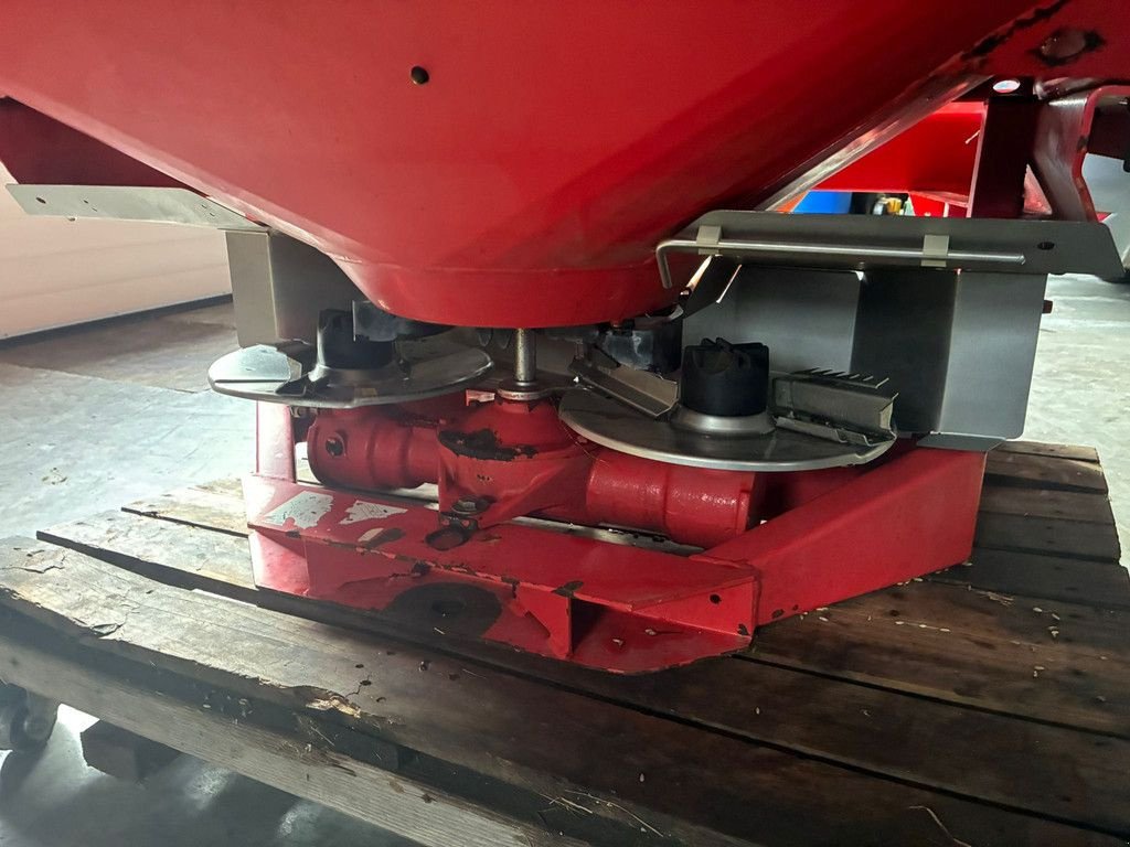 Düngerstreuer типа Rauch 650 M, Gebrauchtmaschine в Wierden (Фотография 5)