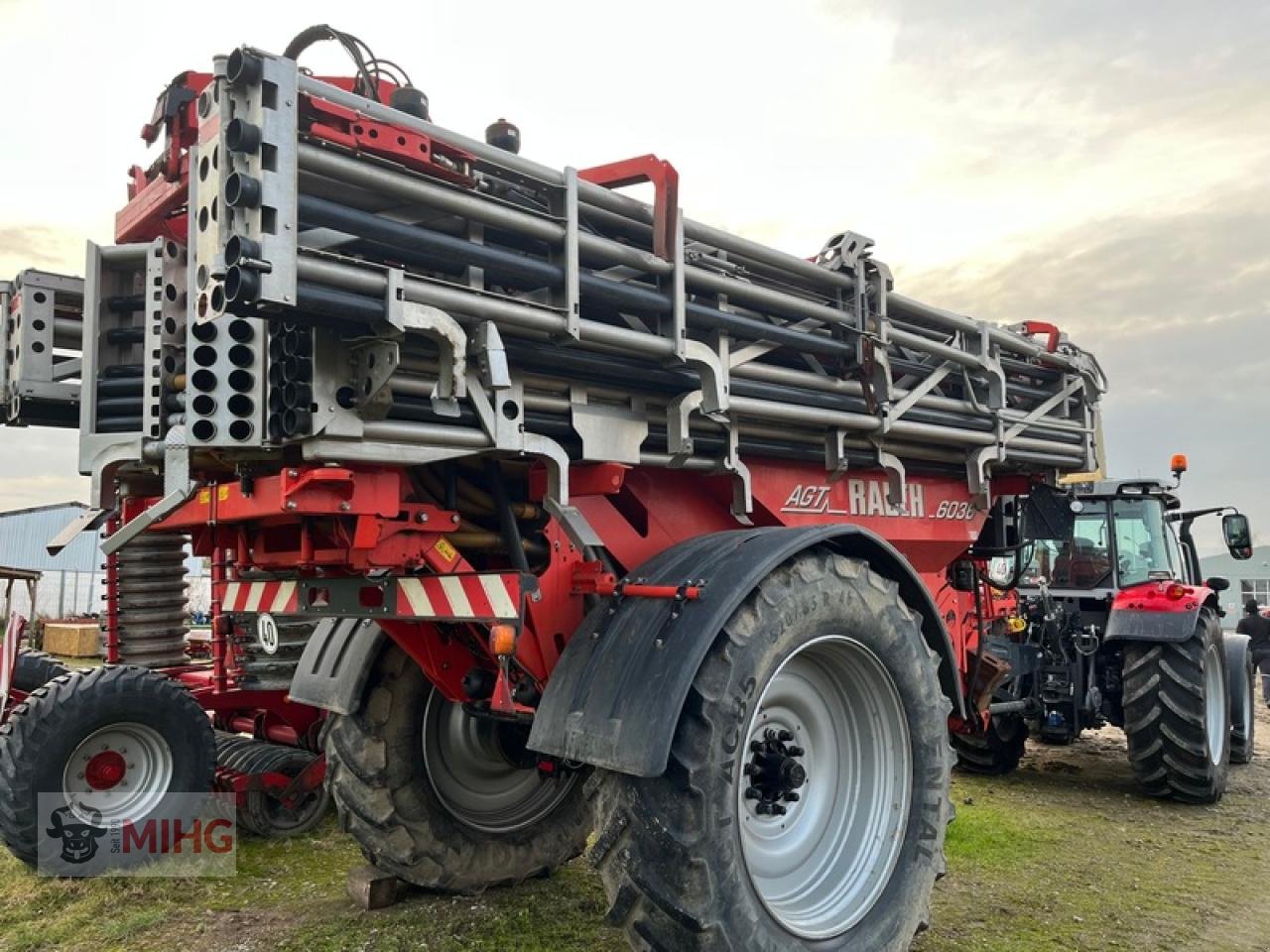 Düngerstreuer типа Rauch AGT 6036, Gebrauchtmaschine в Dummerstorf OT Petschow (Фотография 2)