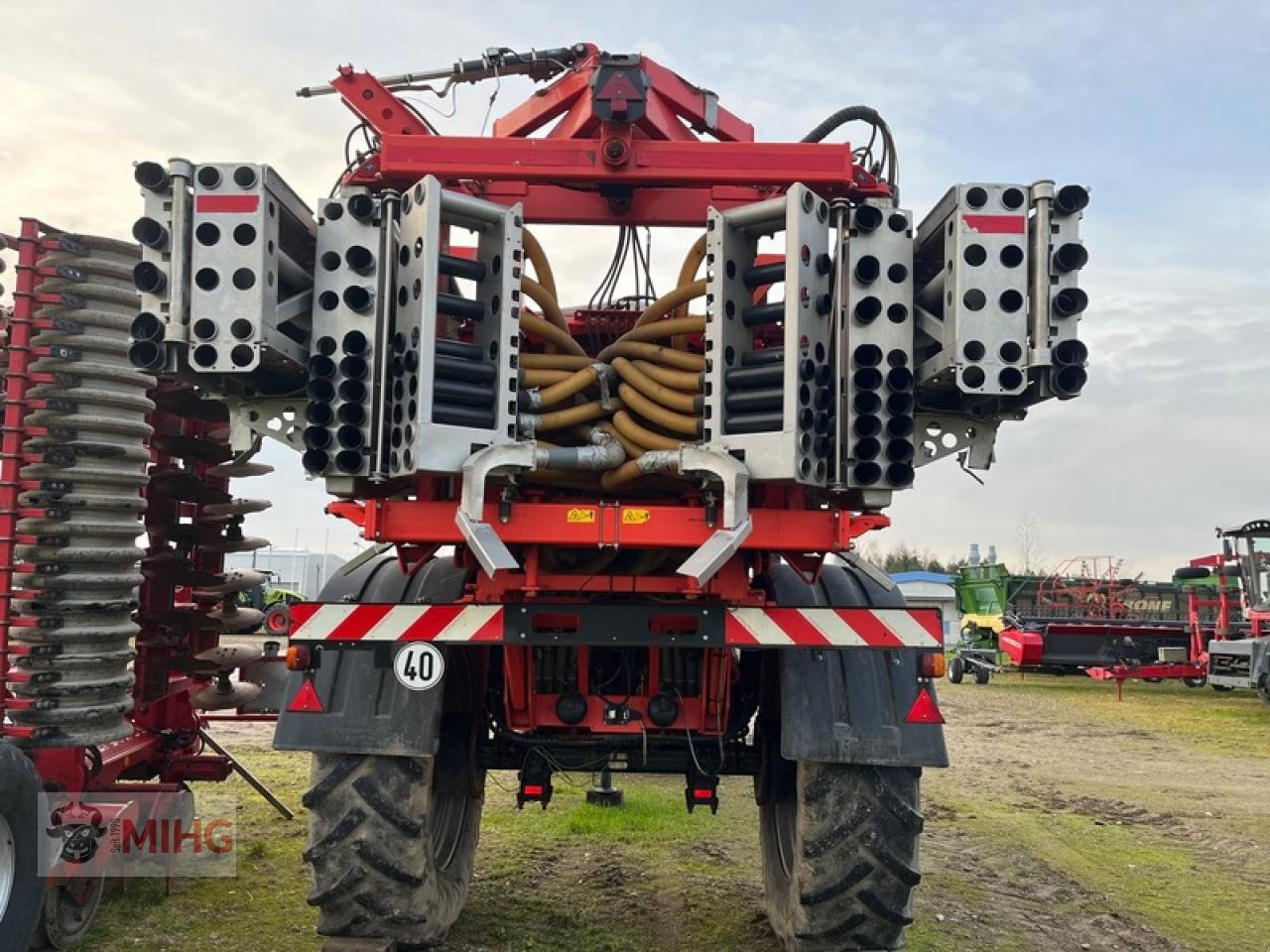 Düngerstreuer типа Rauch AGT 6036, Gebrauchtmaschine в Dummerstorf OT Petschow (Фотография 3)