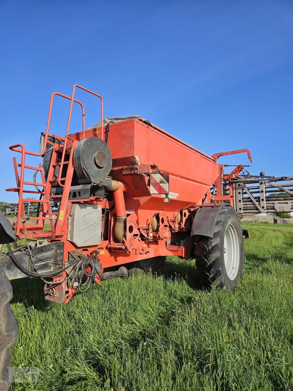 Düngerstreuer typu Rauch AGT6036, Gebrauchtmaschine v Pragsdorf (Obrázek 2)