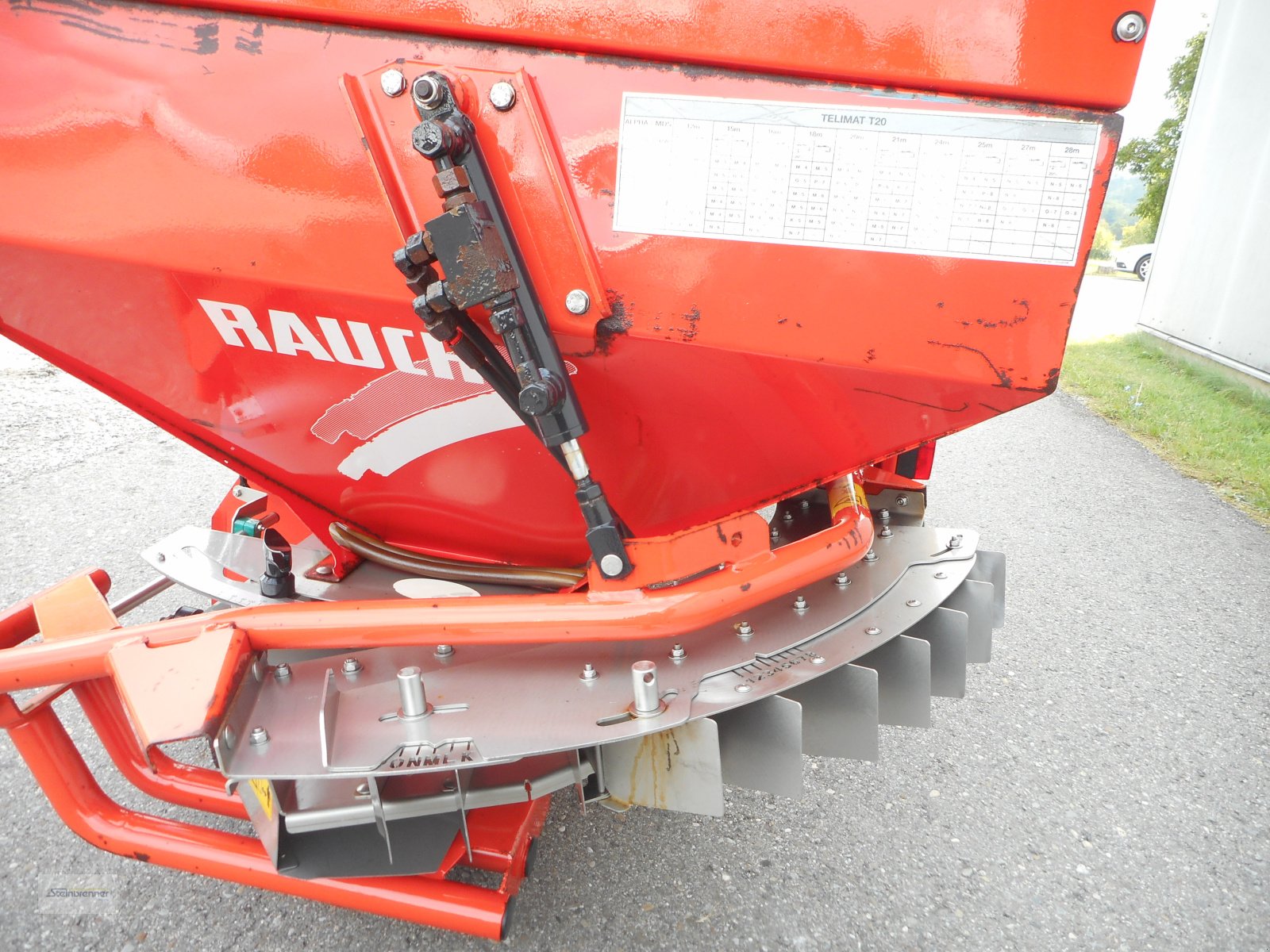 Düngerstreuer typu Rauch Alpha 1131, Gebrauchtmaschine w Wörnitz (Zdjęcie 8)