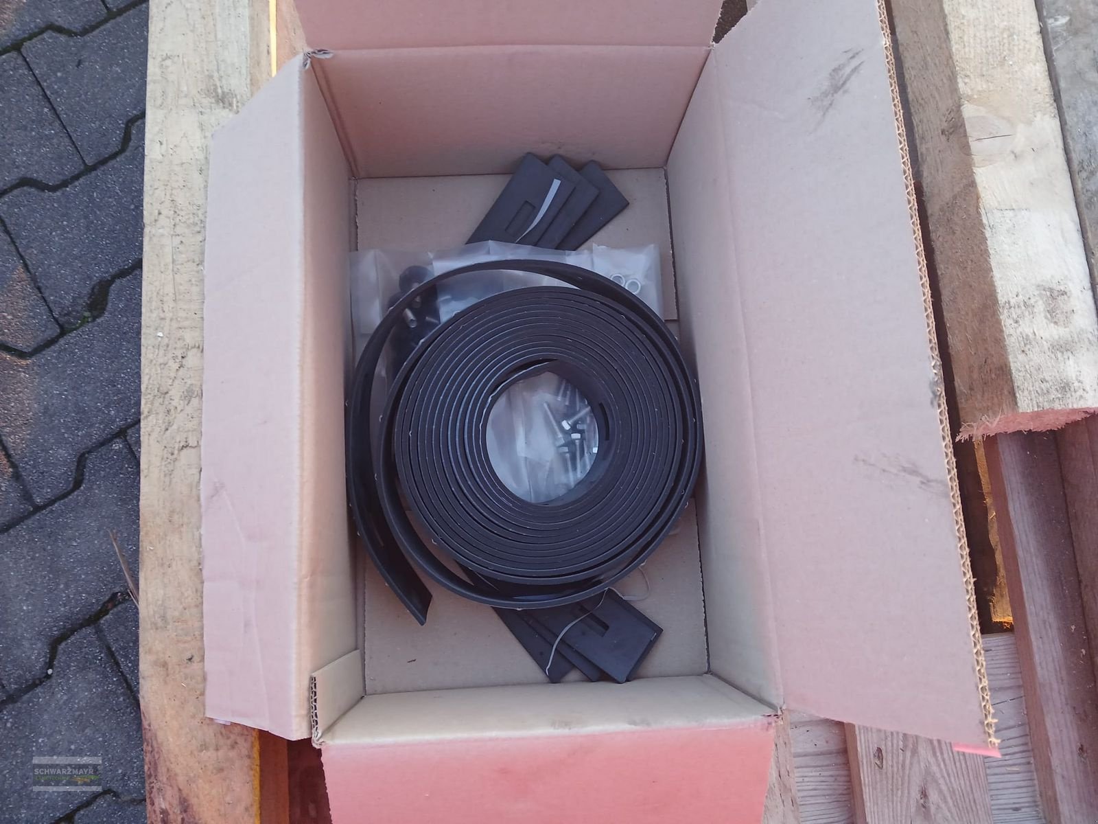 Düngerstreuer des Typs Rauch Aufsatz L800, Neumaschine in Aurolzmünster (Bild 7)