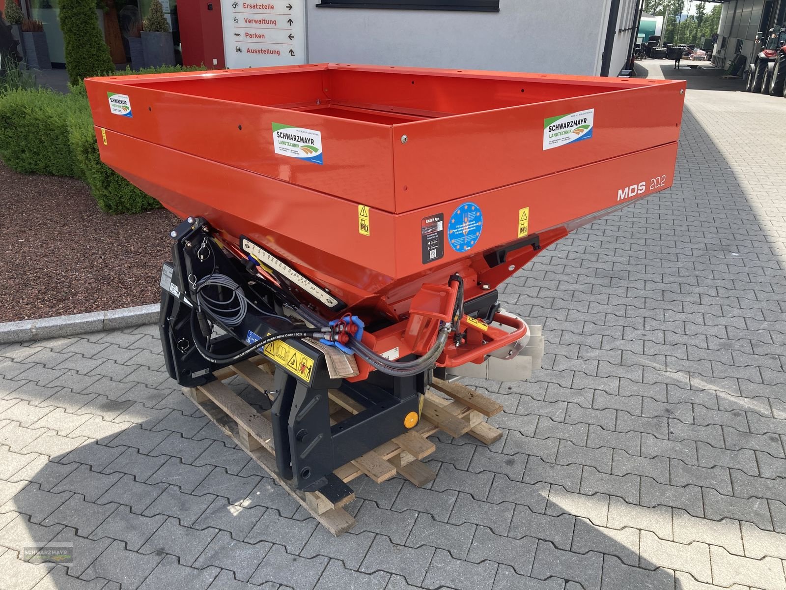 Düngerstreuer des Typs Rauch Aufsatz M430, Neumaschine in Aurolzmünster (Bild 10)