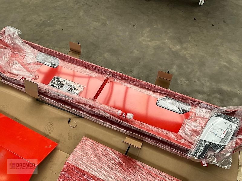 Düngerstreuer des Typs Rauch Aufsatz XL 1800  AXIS 30.2, Gebrauchtmaschine in Asendorf (Bild 1)