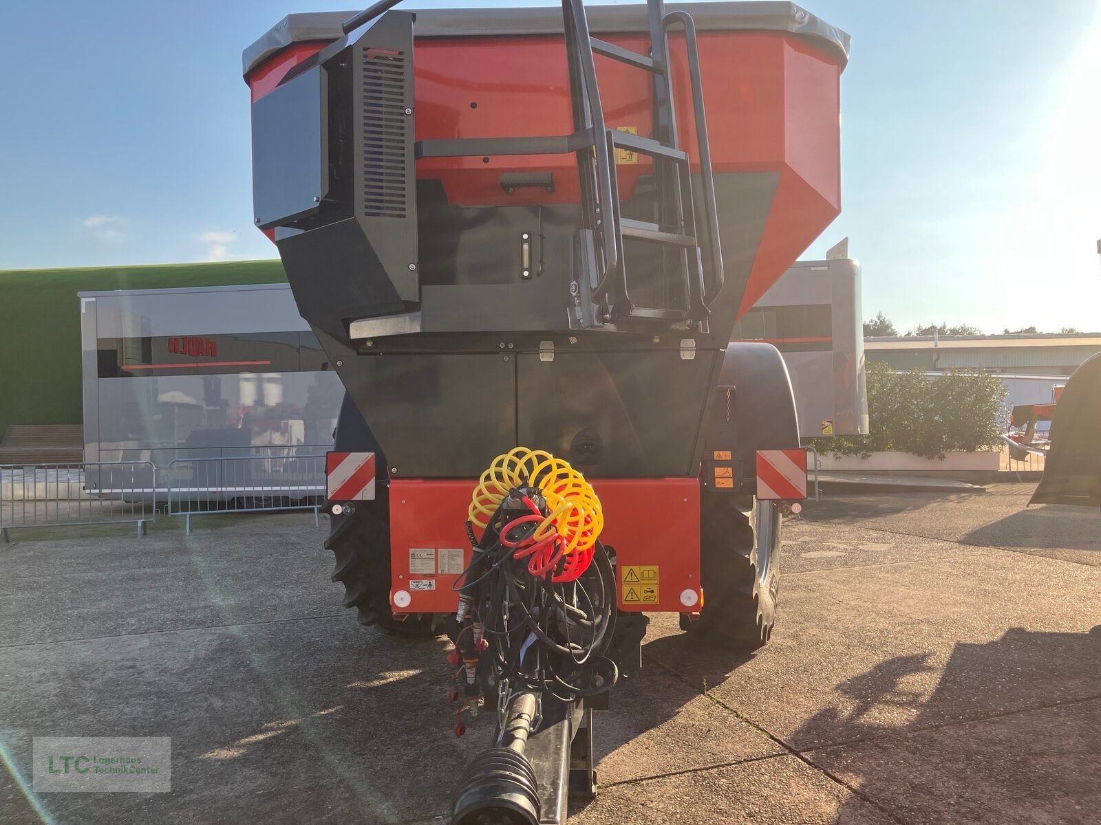 Düngerstreuer des Typs Rauch AXENT 100.1 Großflächenstreuer, Neumaschine in Korneuburg (Bild 13)