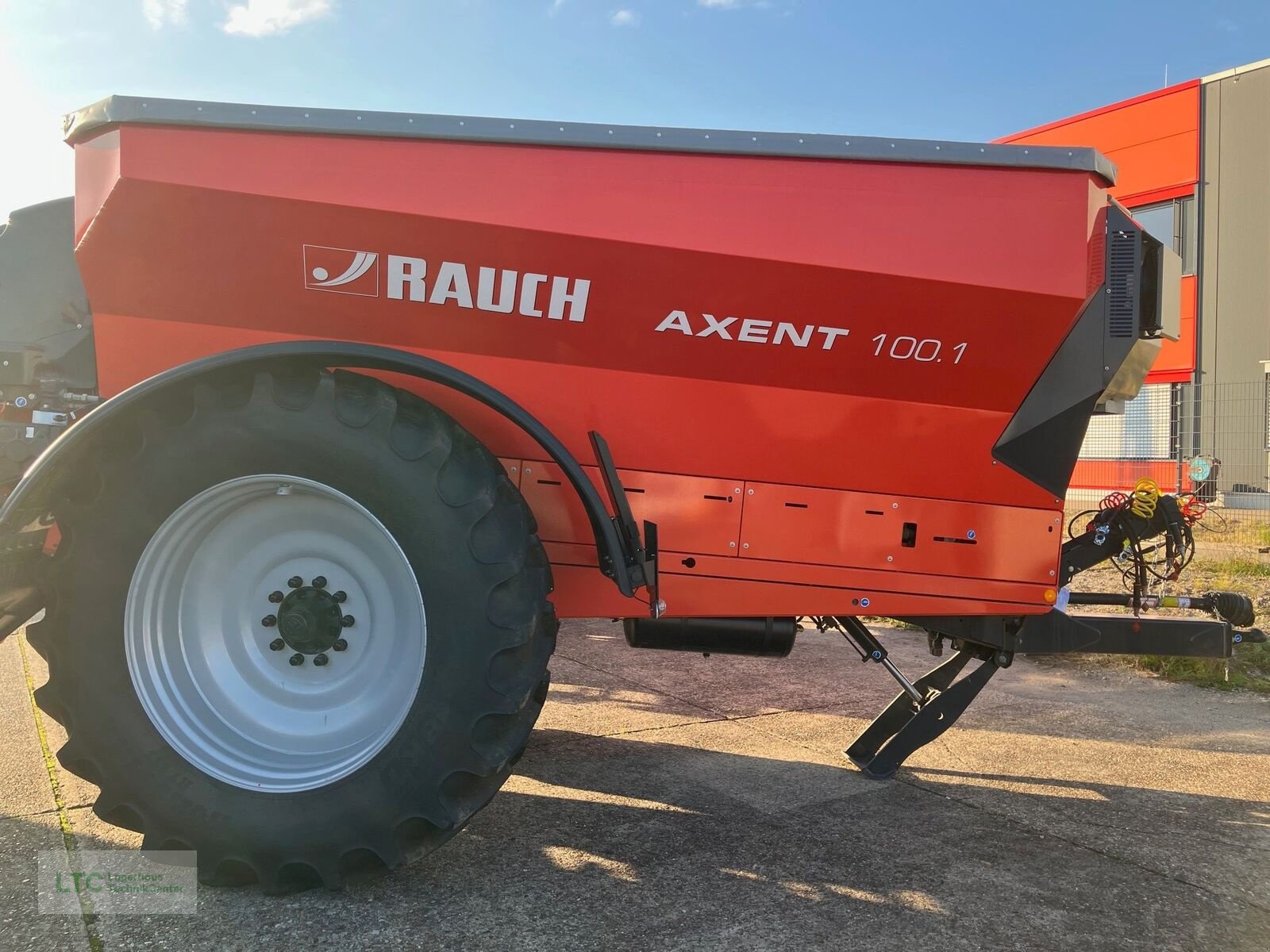 Düngerstreuer des Typs Rauch AXENT 100.1 Großflächenstreuer, Neumaschine in Korneuburg (Bild 4)