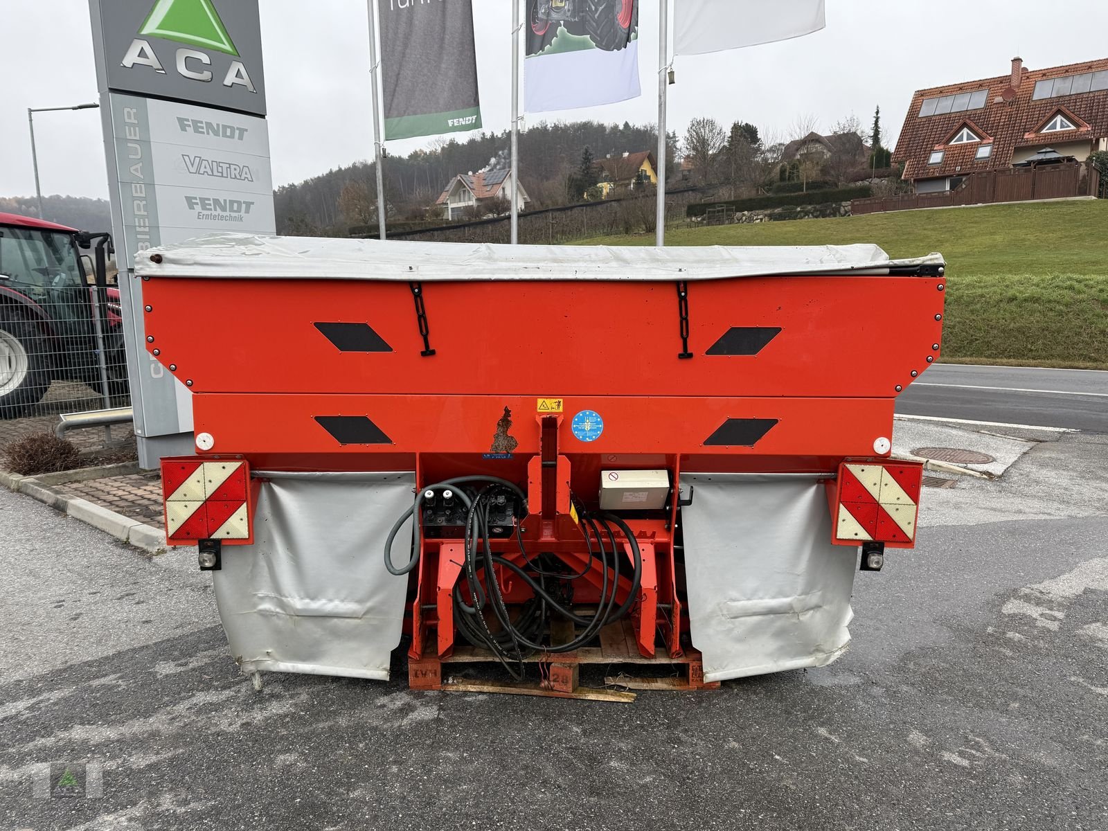 Düngerstreuer des Typs Rauch Axera H/EMC 1400, Gebrauchtmaschine in Markt Hartmannsdorf (Bild 2)